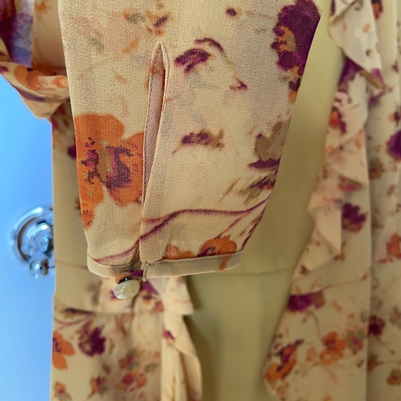 Aritzia Louise Dress - Picture 4 of 5